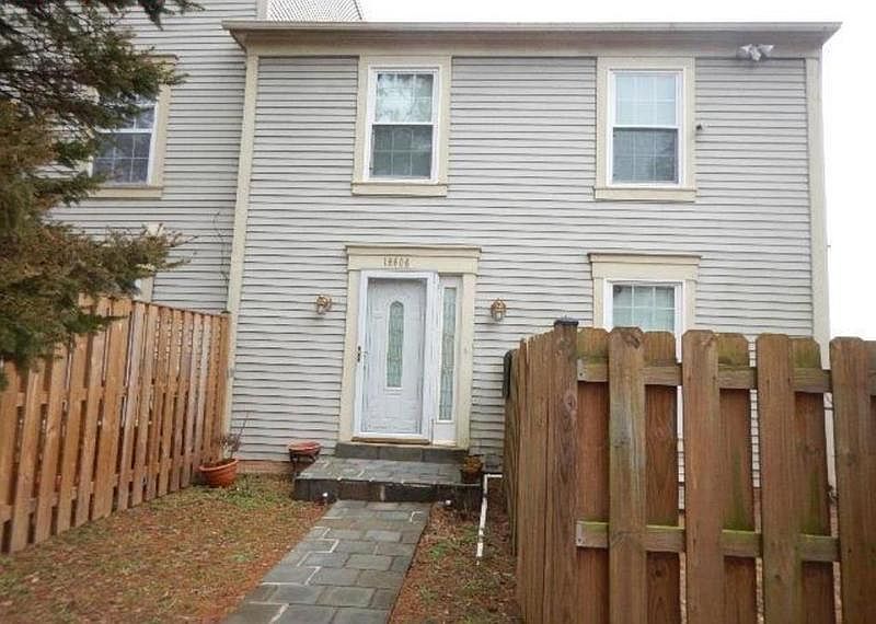 2nd image of 19606 La Belle Ct