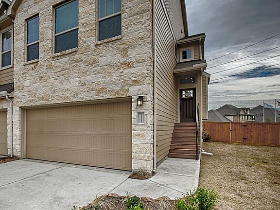 2nd image of 23307 Del Rosso St