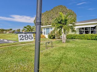 295 Main Blvd APT B, Boynton Beach, FL 33435