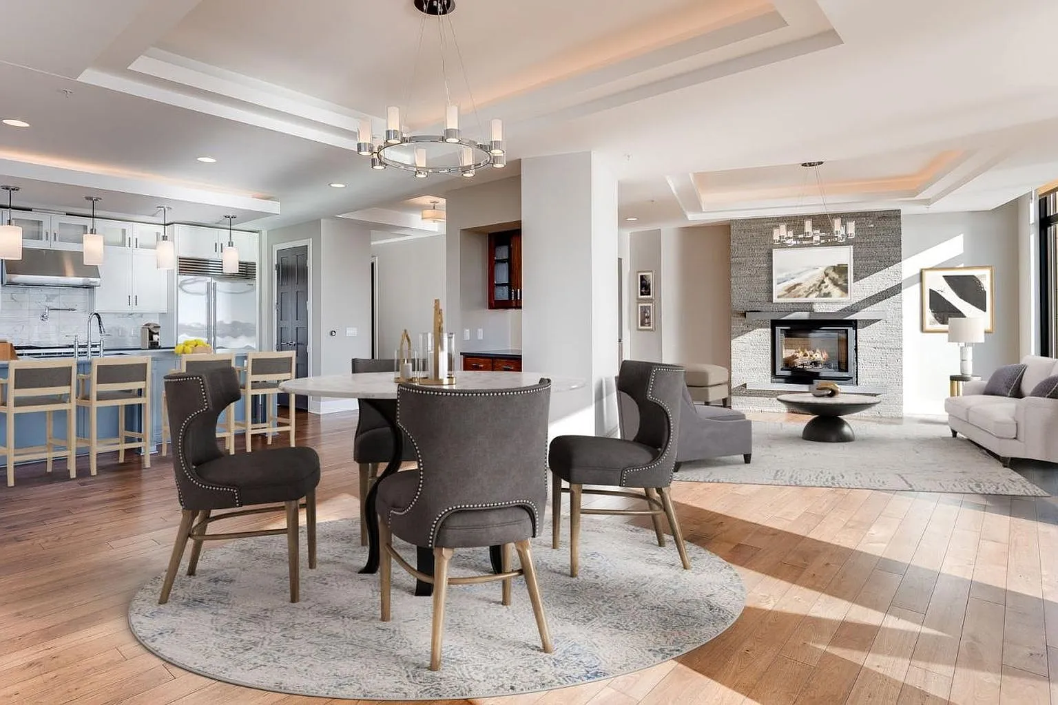 The Lakes Residences — Photo 2
