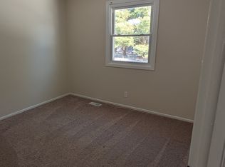 1418 Ellesmere Ave NW #4, North Canton, OH 44720