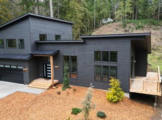 6135 Young Rd NW, Olympia, WA 98502