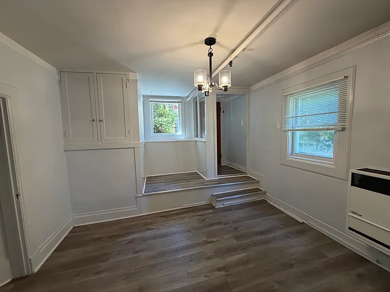 465 Corbett Ave #1 — Photo 3