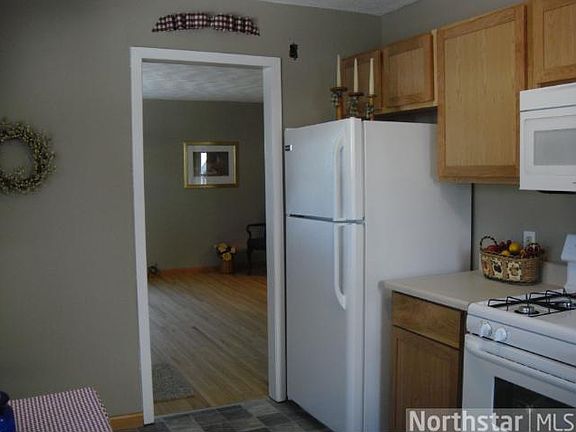 3rd image of 1145 Flandrau St