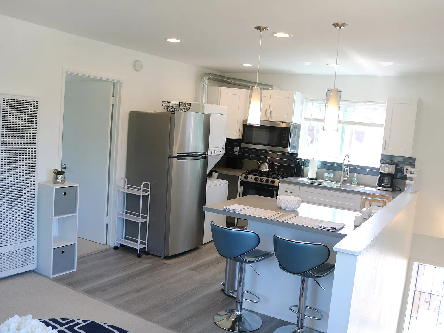 1 bed, 500 sqft, $2,099 — Photo 3