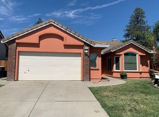 8126 Silverleaf Way, Sacramento, CA 95829