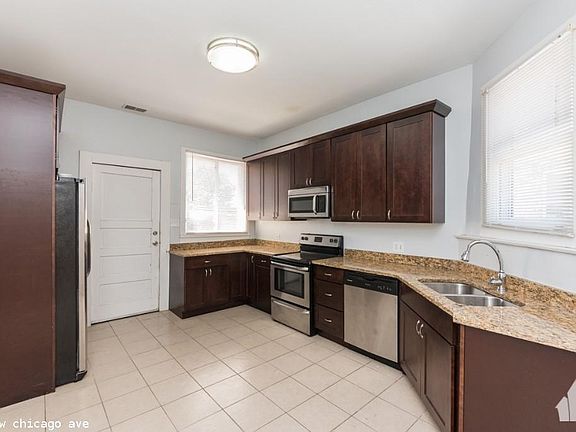 2nd image of 1911 W Chicago Ave #314