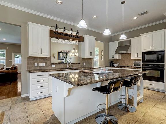 5th image of 1426 Sherwood Park Cir