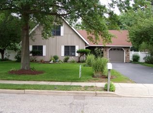 985 Shadow Oak Dr, Toms River, NJ