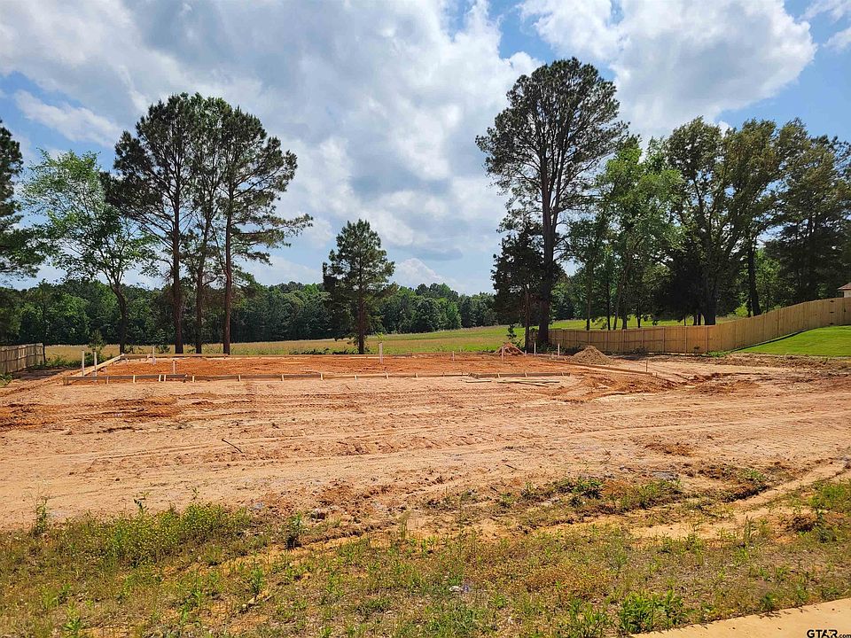 2nd image of 12213 Hackberry Holw