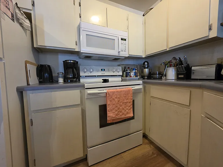 2700 S White Mountain Rd #1021 — Photo 7