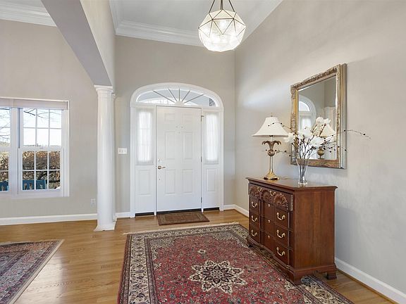 5th image of 3950 Arbolito Trl