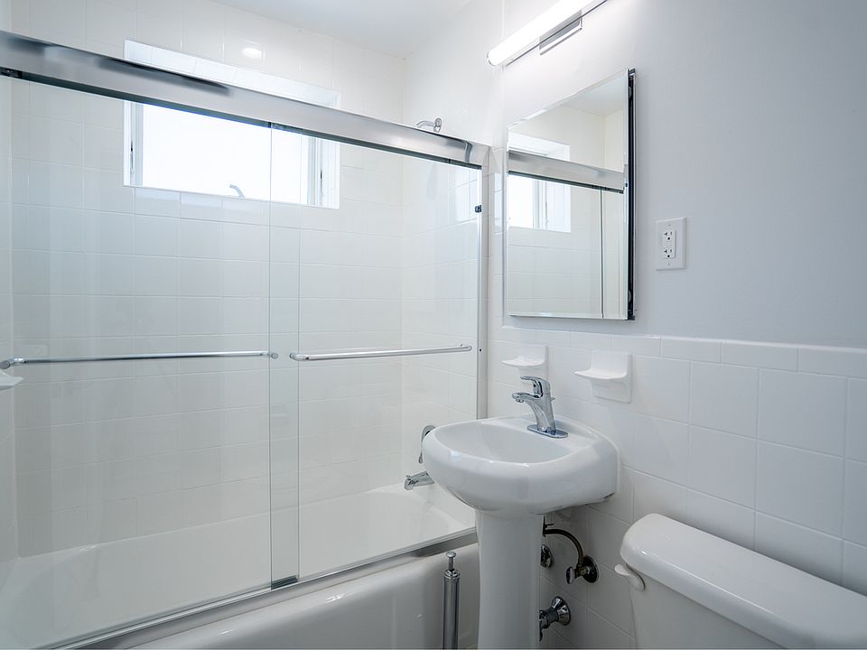 2nd image of 20-41 Seagirt Blvd APT 5B