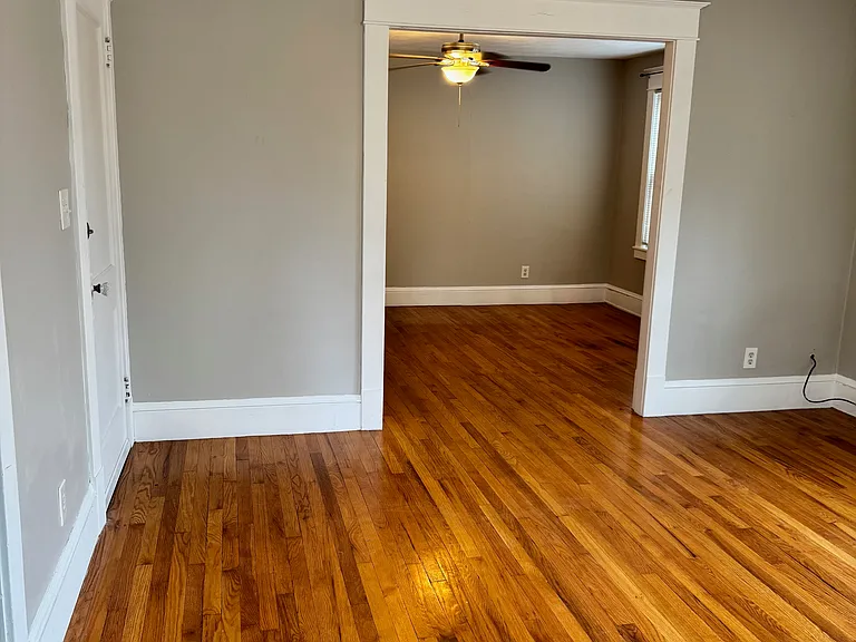 120-122 Powell Ave #2 — Photo 11