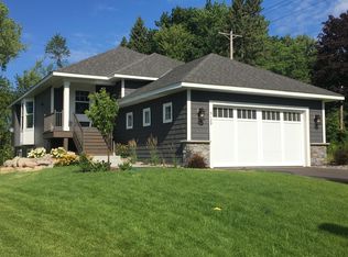 5129 N Pennsylvania Ave N, New Hope, MN 55428