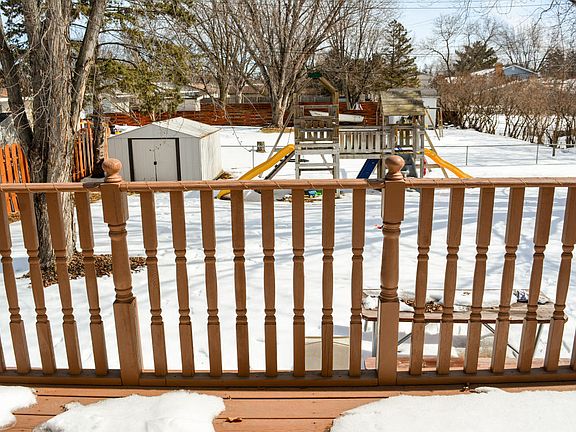 4th image of 1260 Whitney Dr