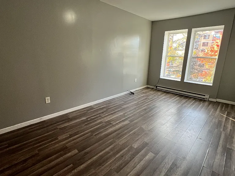 821 Jackson St #2 — Photo 5