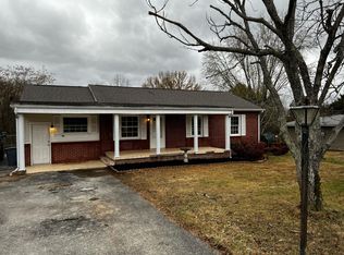 315 Scenic Dr, Kingston, TN 37763