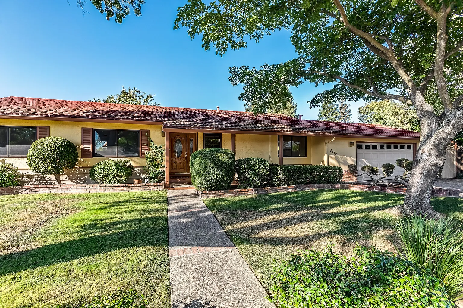 1512 Bodega Ave photo 1