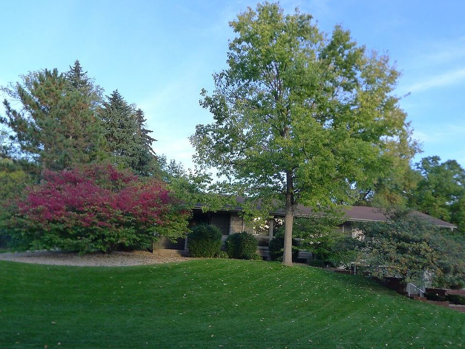 2nd image of 2164 Perry Ave N