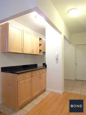 Rented by Bond New York | media 14