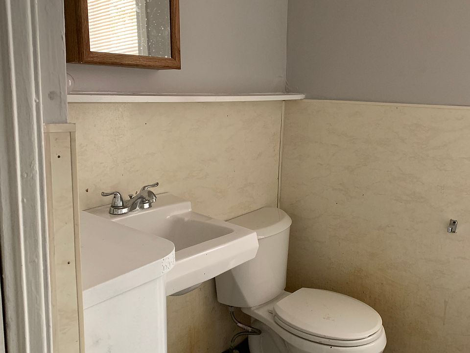 5337 Wayne Ave Philadelphia PA Zillow