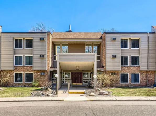4045 Hodgson Rd APT 312, Shoreview, MN 55126