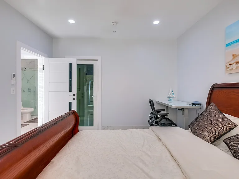 1003 Opal St #A — Photo 25