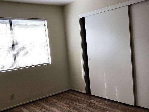 4th image of 56929 Cassia Dr APT A
