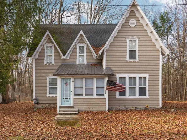 221 Main St, Fife Lake, MI 49633