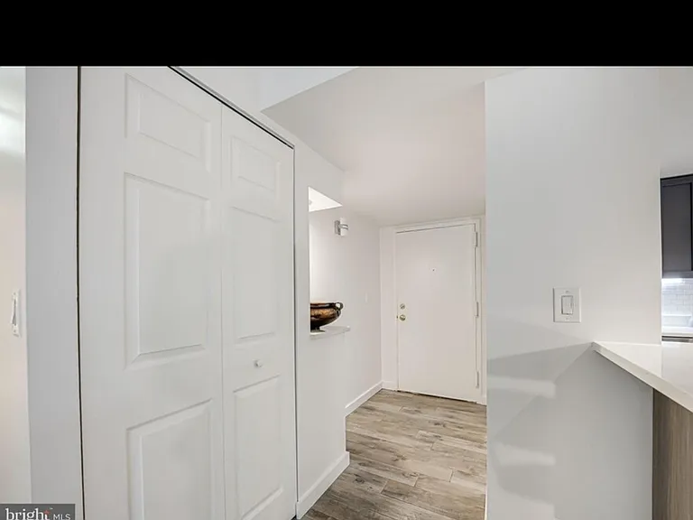7600 Tremayne Pl #107 — Photo 1