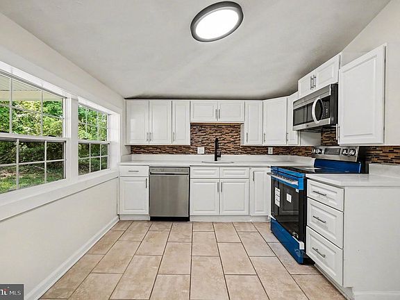 3rd image of 70 Funk Rd