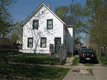 1st image of 3040 W 47th St