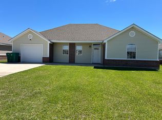 5025 Shannon Dr, Sulphur, LA 70663