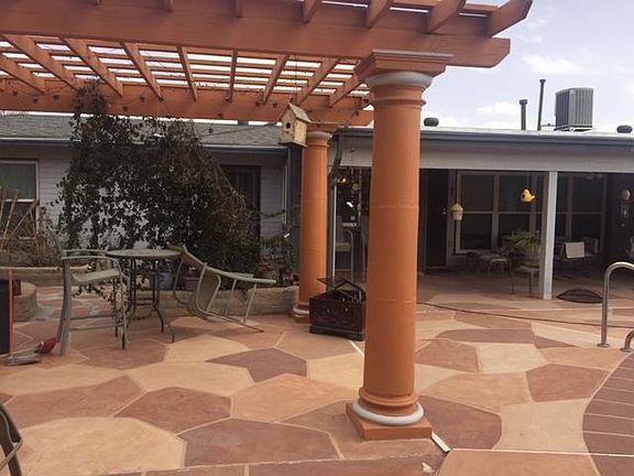 5th image of 1341 Vista De Oro Dr