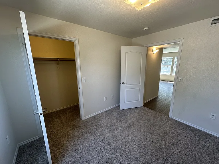 11839 W Cloverbrook Ln #101 — Photo 5
