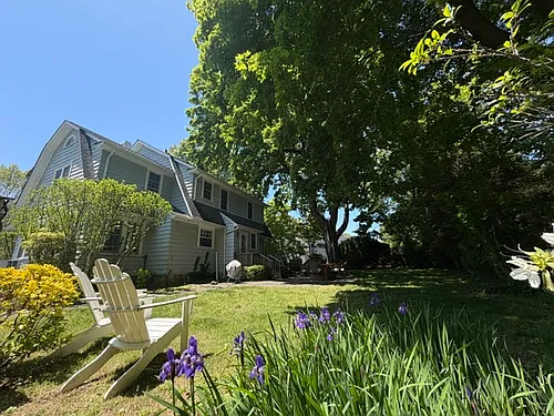35 Edgewood Rd Photo 1
