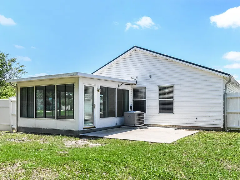 175 Nadia Michelle Ct S — Photo 16