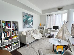 25 Cole St #627, Toronto, ON M5A 4M3