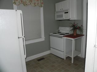 122 W Hill Ave S, Hillsborough, NC 27278