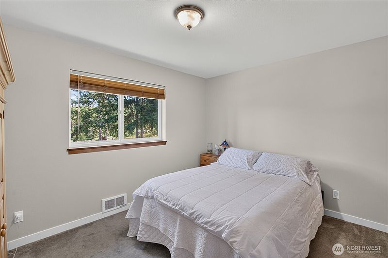5th image of 351 Hawk Haven Road