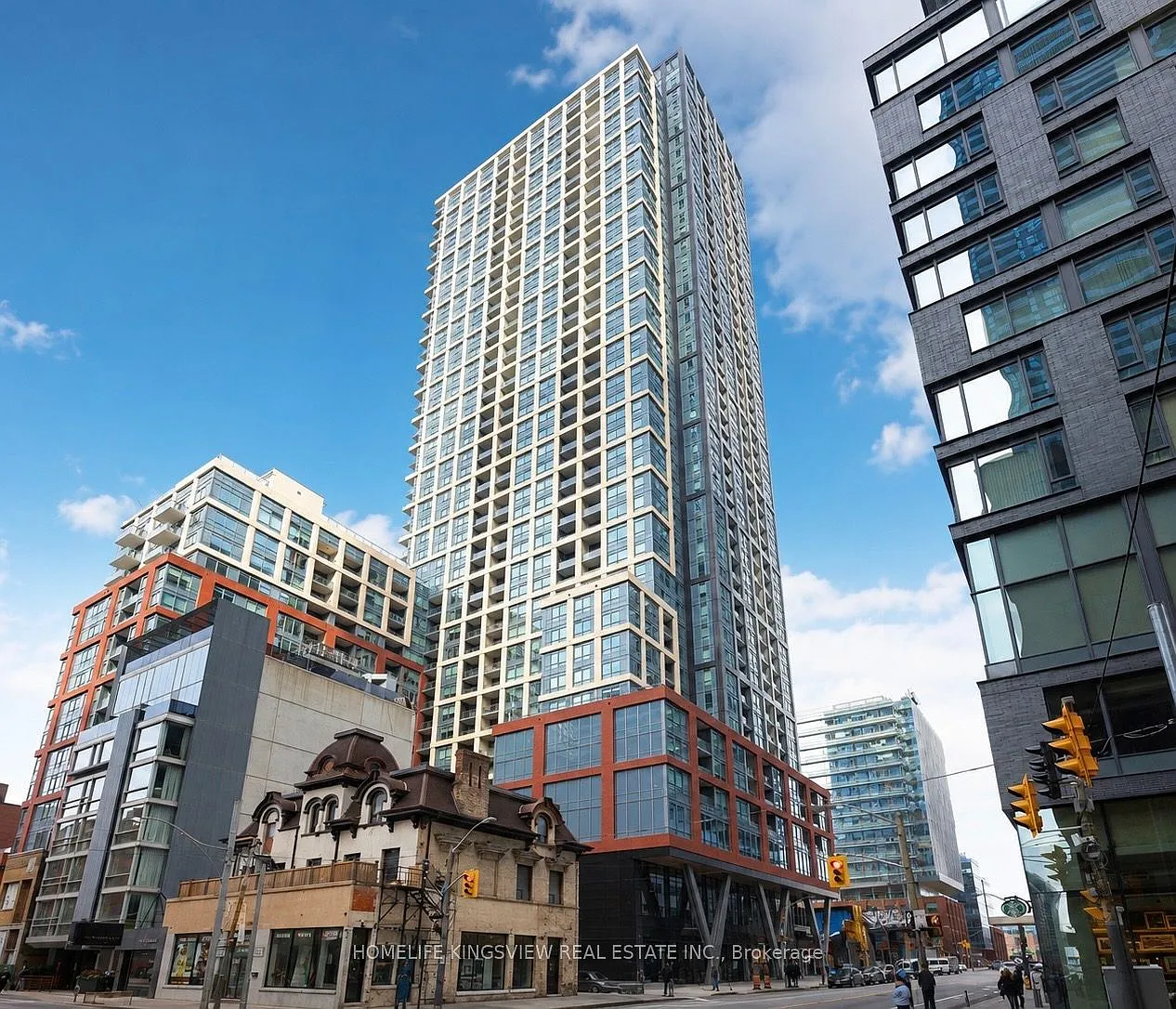 2 bed, $3,400 — Photo 1