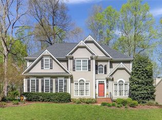 2402 Veranda Ln, Greensboro, NC 27455