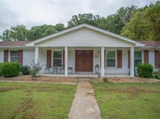3146 Arrow Rock Dr, Saint Charles, MO 63303