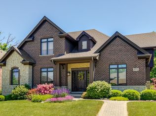 290 Mark Ln, Lake Zurich, IL 60047