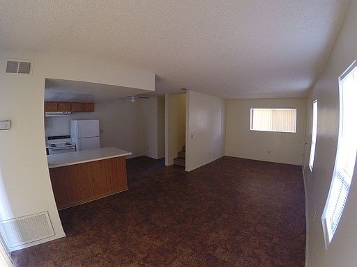 3rd image of 77911 Dudley Dr