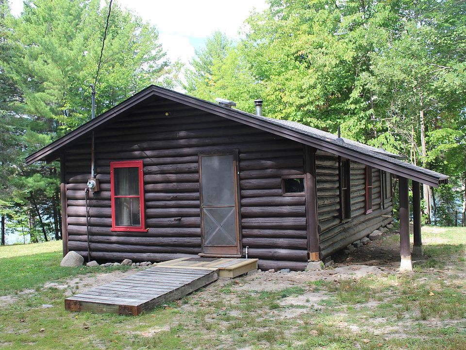 1st image of 1874 Cozy Lodge Dr NE