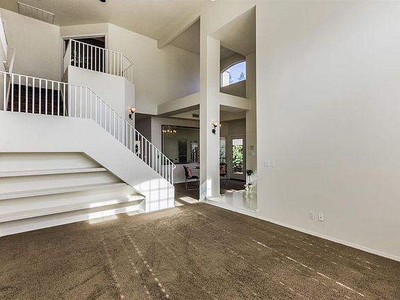 3rd image of 782 E Newcastle Ln