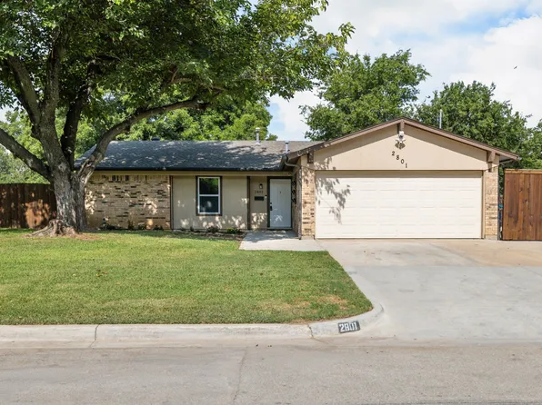 2801 Rosebud Ln, Richland Hills, TX 76118