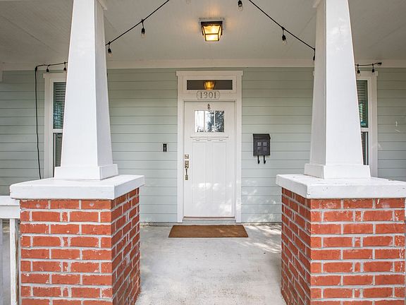 5th image of 1301 Sydney Pl